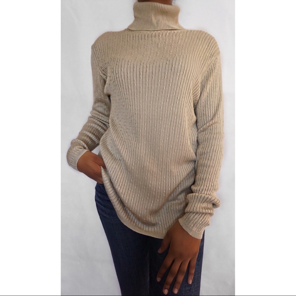 ✨BROOKS BROS. SILK TURTLENECK SHIRT✨